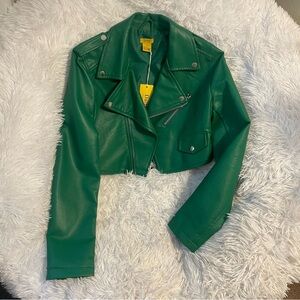 Stylish Cropped green faux leather jacket